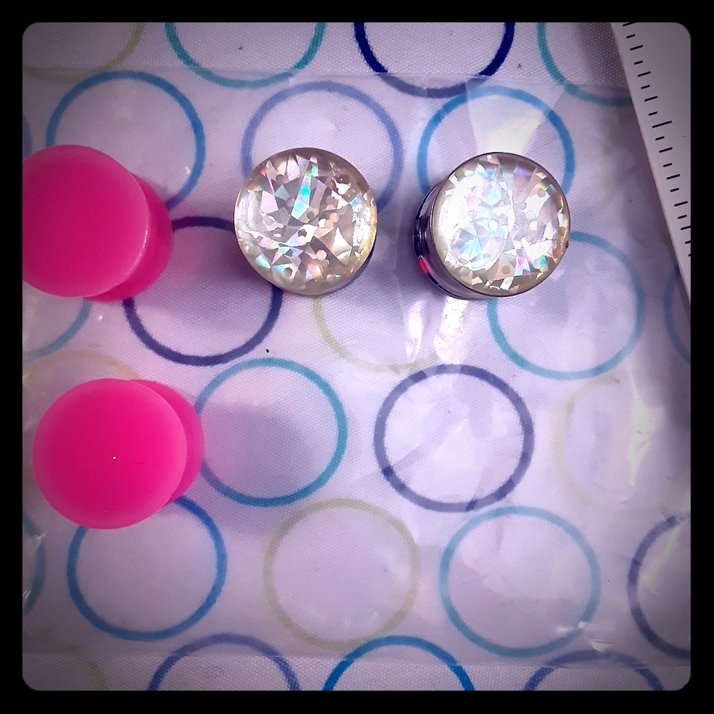 9/16 size plugs